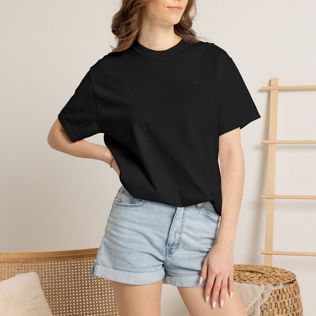 Princess T-Shirt with black embroided logo