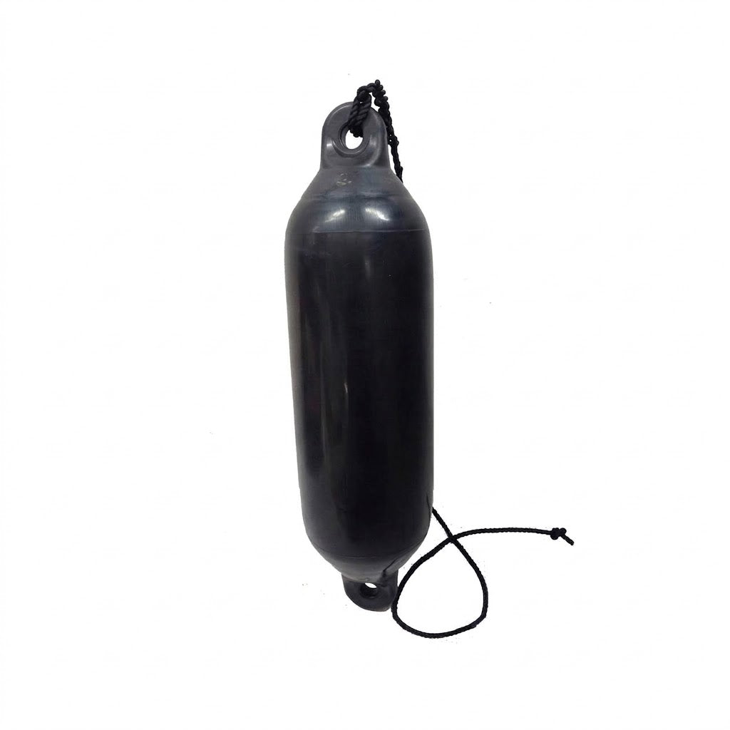 NordWest SORT FENDER MED LOGO 8X27