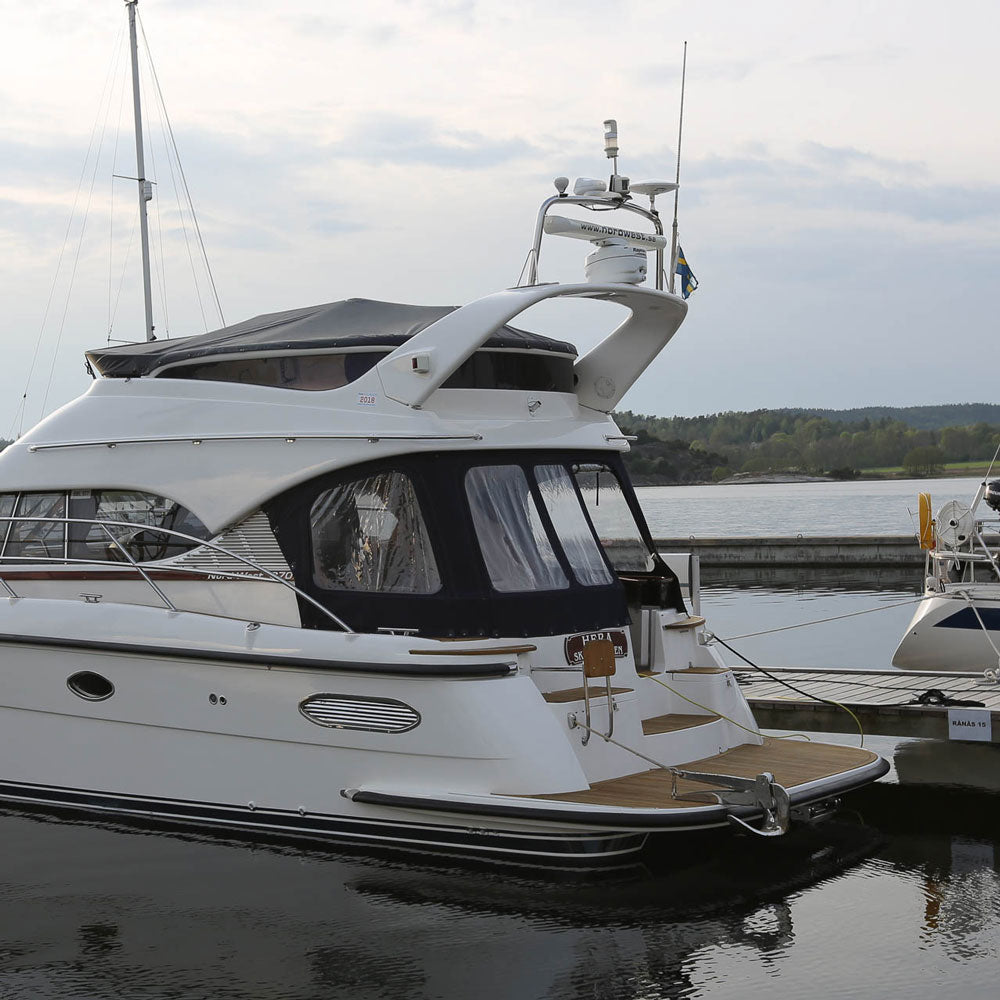 Cockpit cover for NordWest 370 Flybridge (080405)