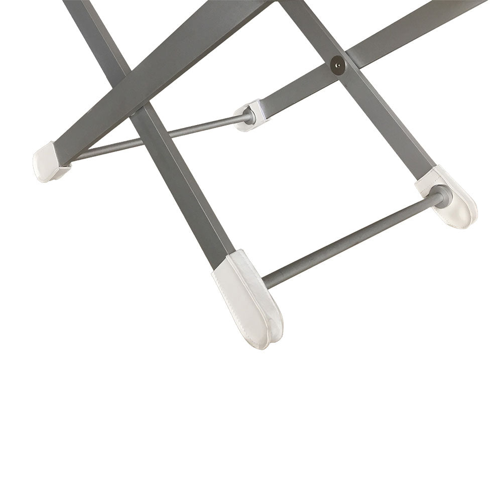 Oskar director chair white seats / white powdered coated / synthetic leather socks
